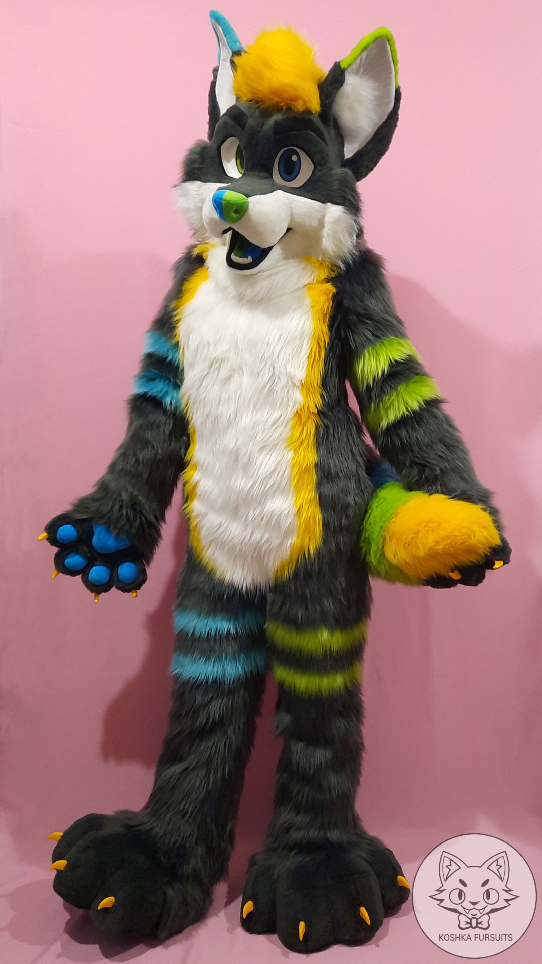 Fursuit of Kyro | Koshka Fursuits